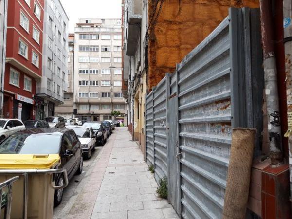 Terreno en calle Pedroso, 14