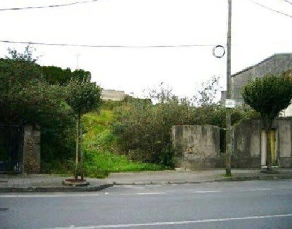 Terreno en travesía de Pastoriza, 103