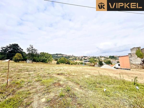 Terreno en calle Cadaval