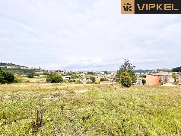 Terreno en calle Cadaval