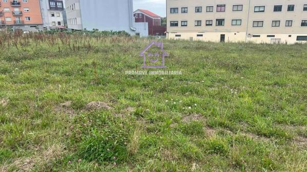 Terreno en camino de Groufa