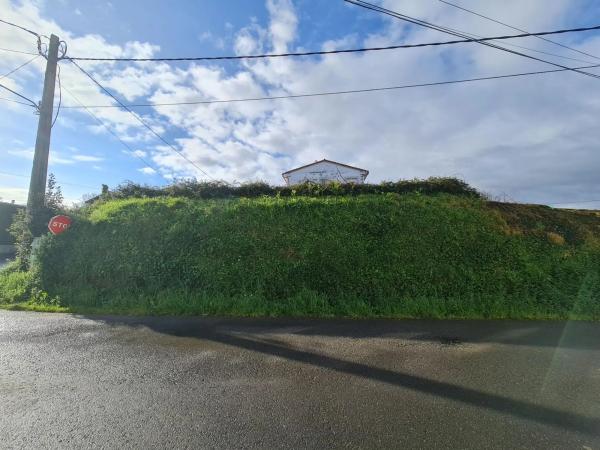 Terreno en calle Tierno Galván