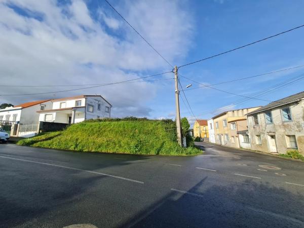 Terreno en calle Tierno Galván