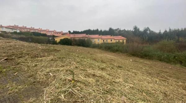 Terreno en calle Juana Capdevielle, 51