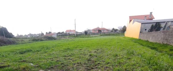 Terreno en Dexo-Lorbé