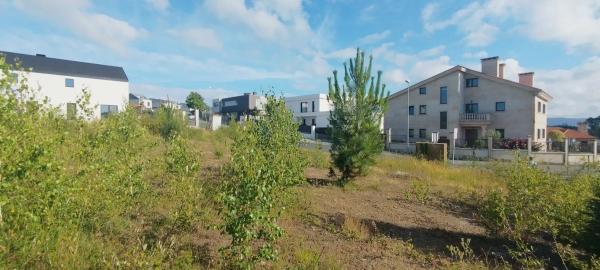 Terreno en calle Colombia