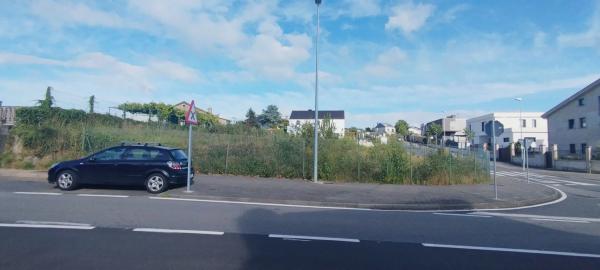 Terreno en calle Colombia