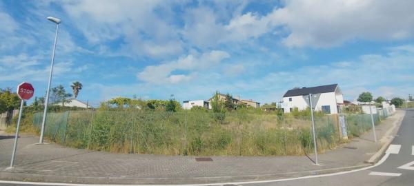 Terreno en calle Colombia