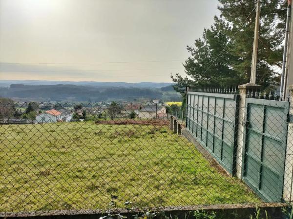 Terreno en Naranxo s/n