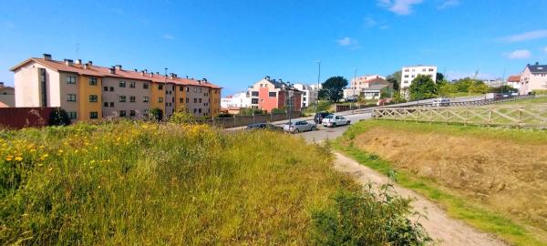 Terreno en calle Orquesta Os Satélites