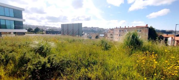 Terreno en calle Orquesta Os Satélites