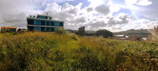 Terreno en calle Orquesta Os Satélites