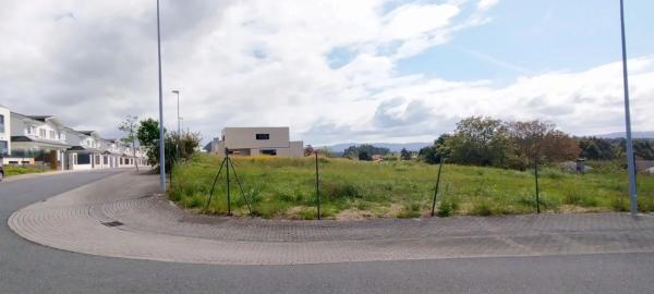 Terreno en calle Ecuador