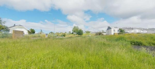 Terreno en calle Ecuador
