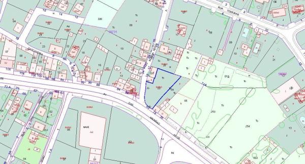 Terreno en calle Xesta