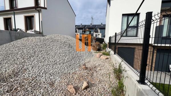 Terreno en calle Uxío Carré Aldao