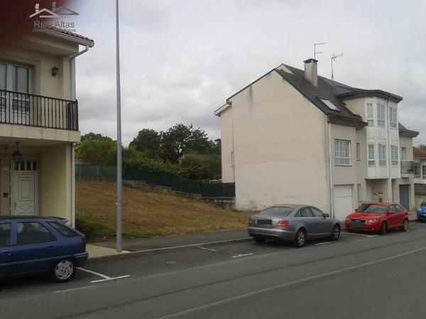 Terreno en calle Ledicia