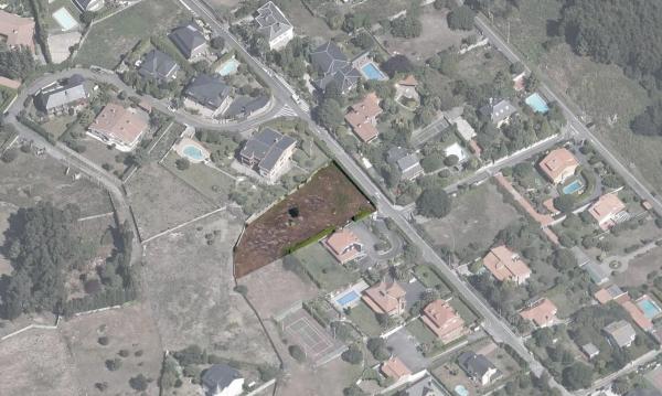 Terreno en calle París, 12 a