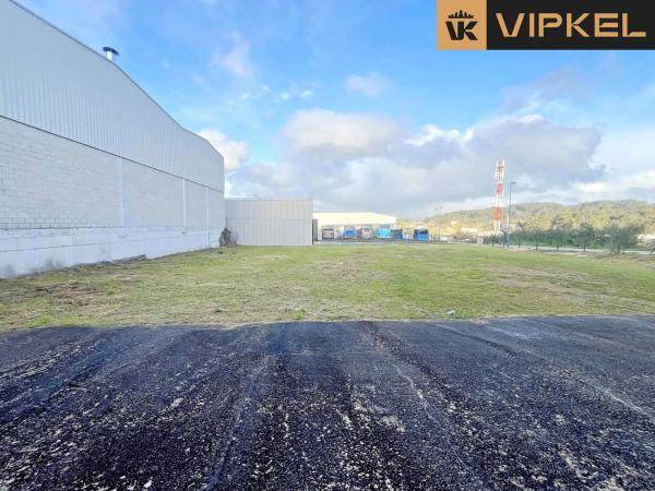 Terreno en avenida Almeiras