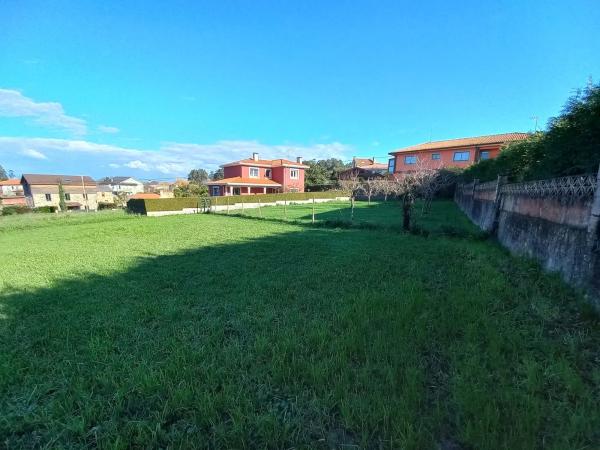 Terreno en calle Bouza