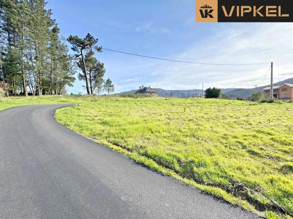 Terreno en calle Abaixo