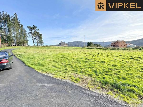 Terreno en calle Abaixo