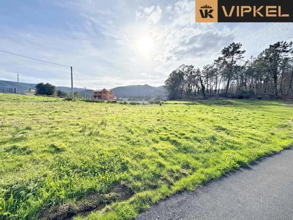 Terreno en calle Abaixo