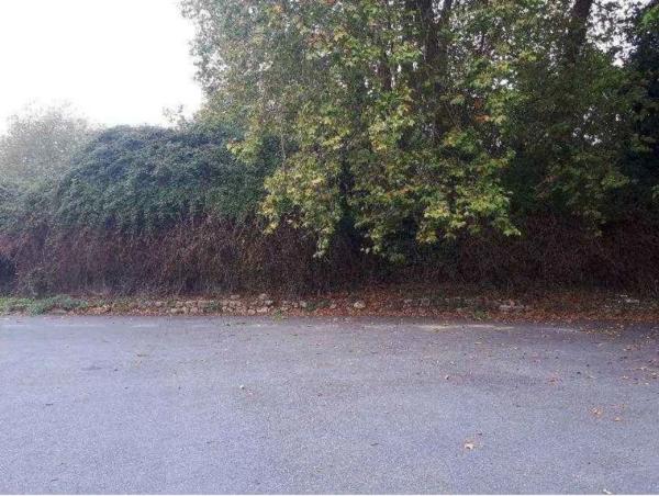 Terreno en calle Mestre Jesús Mejuto Vázquez