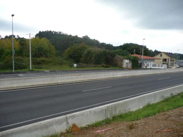 Terreno en avenida das Mariñas