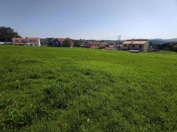 Terreno en Dexo-Lorbé