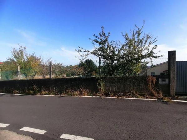 Terreno en Lugar Cangas