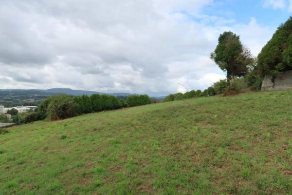 Terreno en calle Sixto