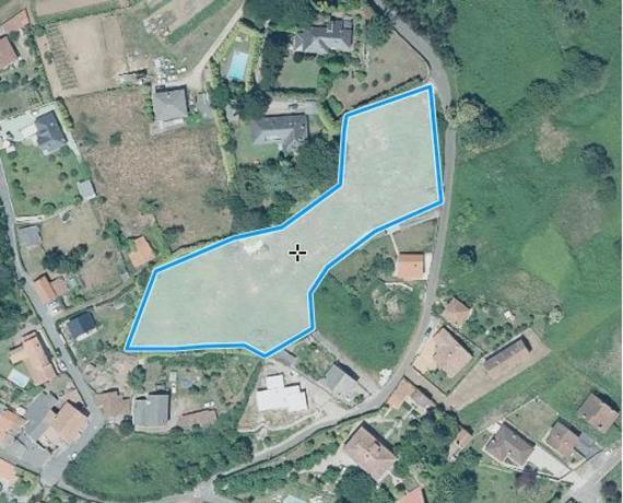 Terreno en calle Sixto