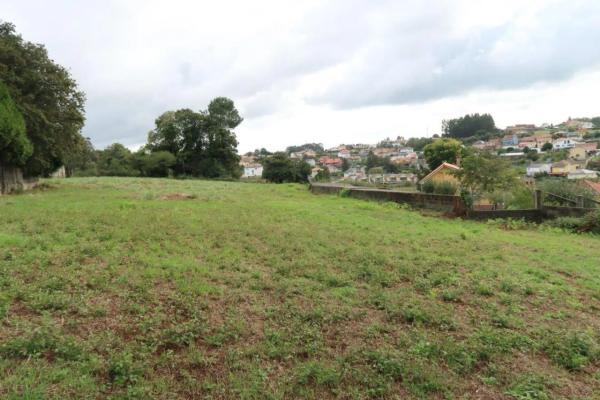 Terreno en calle Sixto