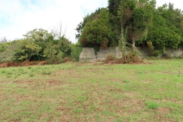 Terreno en calle Sixto