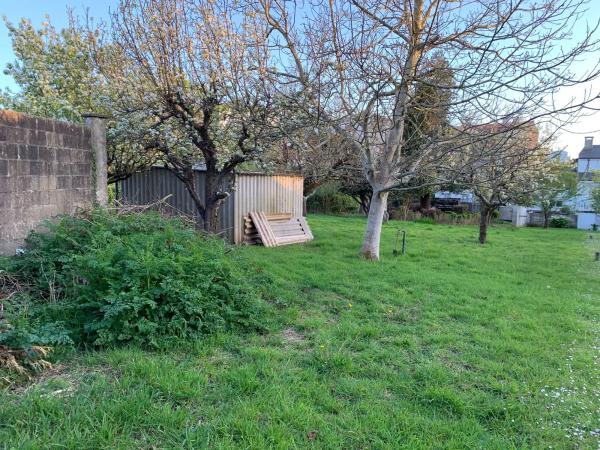 Terreno en calle Rosalía de Castro, 7