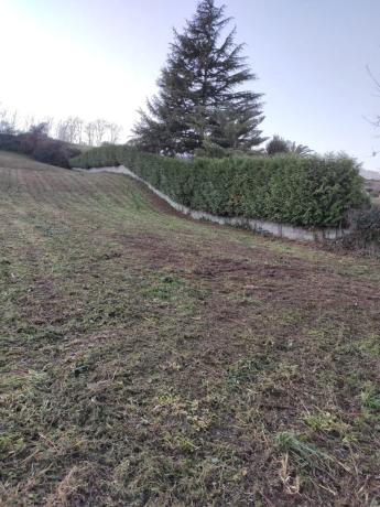 Terreno en calle Parroquia de Moruxo s/n