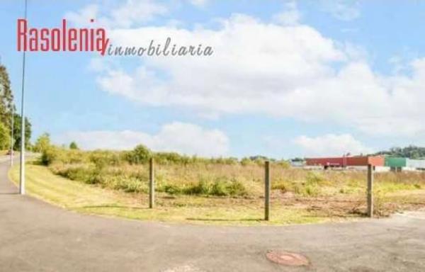 Terreno en calle Salnés, 5