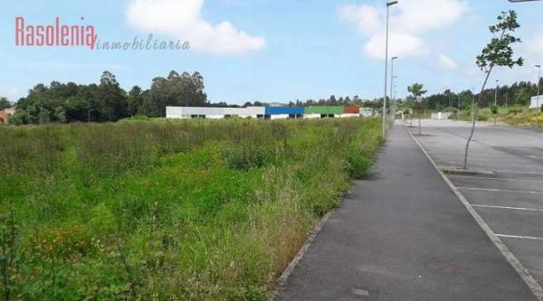 Terreno en calle Salnés, 5