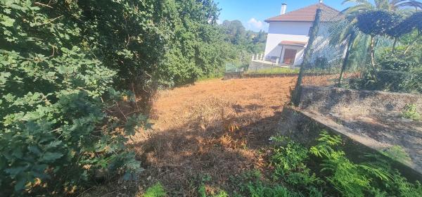 Terreno en calle dos Meniños, 15