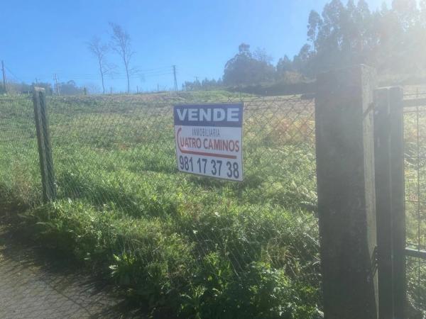 Terreno en calle do Lío