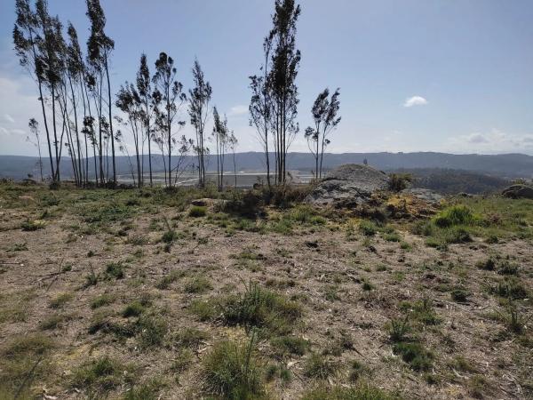 Terreno en travesía de Oseiro
