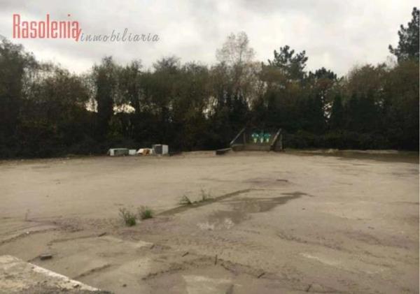 Terreno en Lendoiro