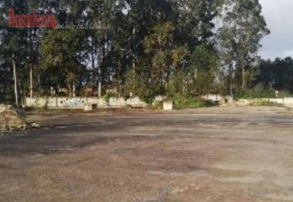 Terreno en Lendoiro