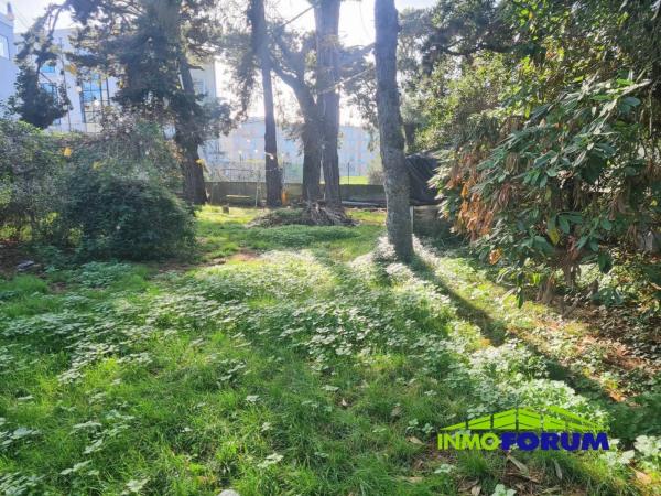 Terreno en calle Seixo