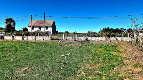 Terreno en De Carnoedo