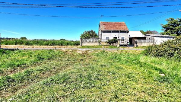 Terreno en De Carnoedo