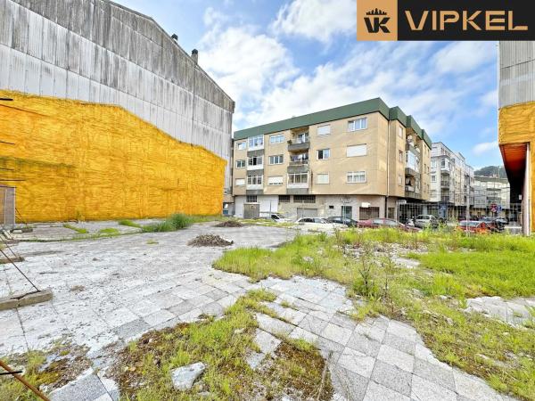 Terreno en calle Ria Do Ferrol