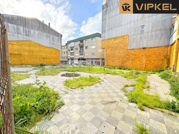 Terreno en calle Ria Do Ferrol