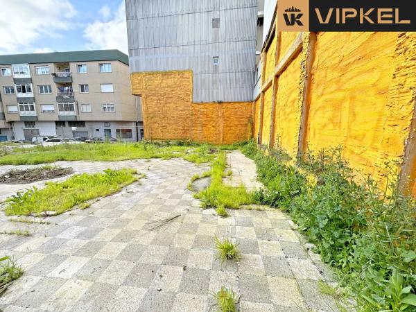 Terreno en calle Ria Do Ferrol